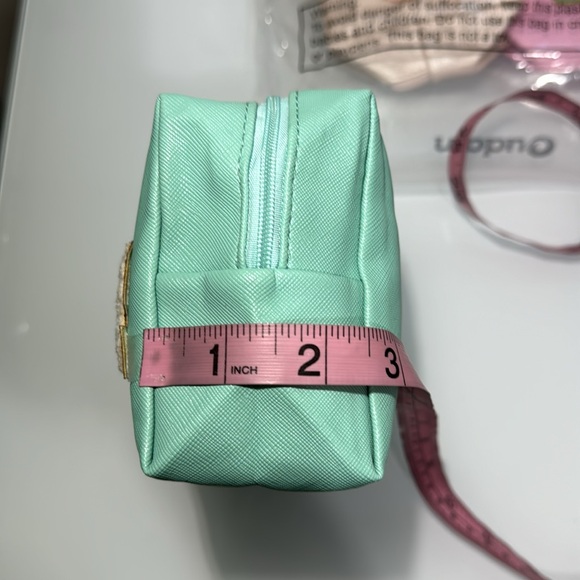 Hair, Skin and Face patch letter cosmetic case 3 pc bundle - Picture 14 of 14